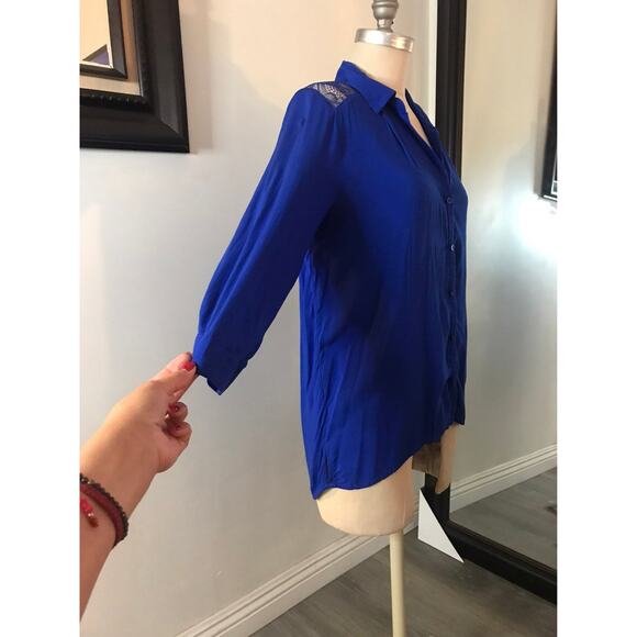 Forever 21 Blue Women's Lace Button Down V-neck 3/4 Sleeve Blouse Medium - Picture 3 of 9